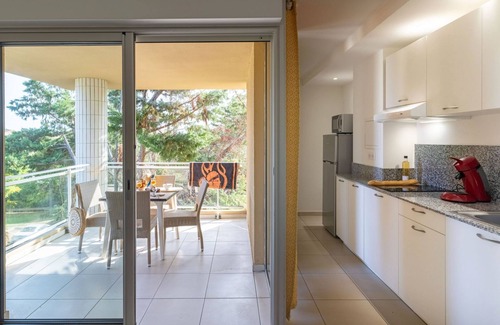 Santa-Lucia-di-Moriani Appartement | Appartement MB4 by Interhome
