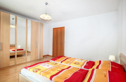 Flirsch Appartement | Apartment Michaela