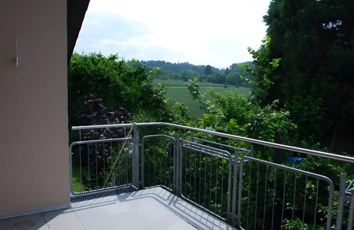 Ottenhausen Appartement | Apartment 'Mit Pool' with Shared Pool, Shared Garden and Wi-Fi