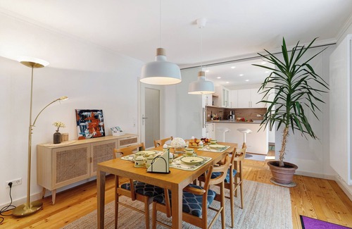Oberharmersbach Appartement | Appartement "Moderner Schwarzwaldtraum" avec terrasse privée, jardin partagé et Wi-Fi