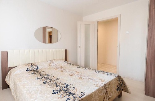 Nizhnyaya Istekayevka Appartement | Apartment Molodozhnaya 48