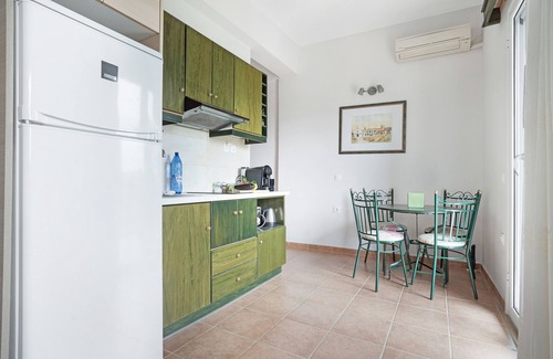 Kalata Appartement | Apartment 'Monte Verde 104' with Sea View, Wi-Fi and Air Conditioning