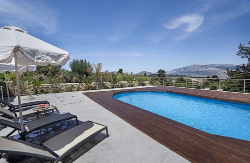 Kalata Appartement | Appartement 'Monte Verde 101' avec vue sur les montagnes, Wi-Fi et climatisation