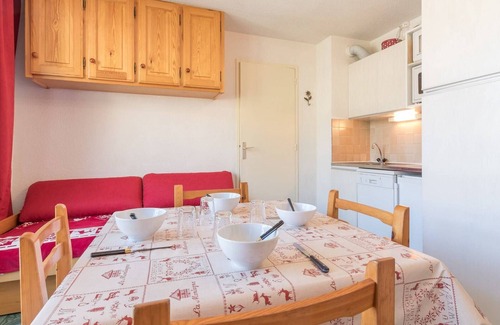 Montgenevre Appartement | Appartement Montgenèvre - 2 chambres, balcon, lave-linge, TV