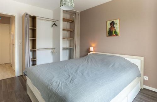 La Madeleine-Bellevue Appartement | Apartment Montjoie- Bat A by Interhome