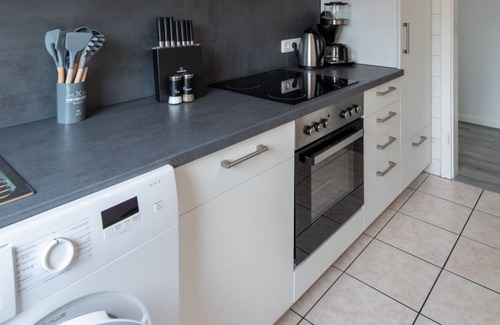 Ebkeriege Appartement | Apartment Möwe, 3 ZKB with balcony in WHV