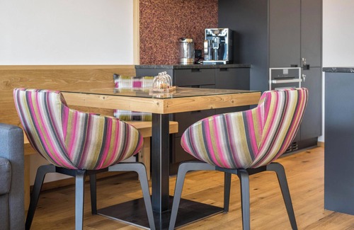 Valles Appartement | Appartement "Mulin Loise" près de la station de ski avec vue sur les montagnes, sauna et jardin
