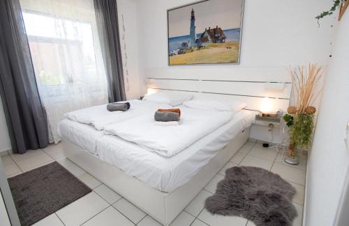 Norddeich Appartement | Apartment Muschelweg-2 by Interhome