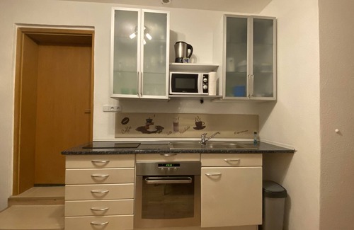 Iffezheim Appartement | Appartement 'Nahe Galopprennbahn' avec Wi-Fi