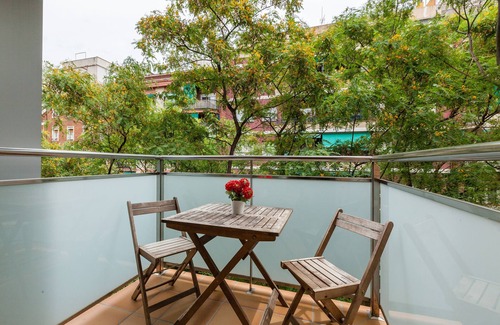 Navas Appartement | Appartement "Navas 2" avec balcons et Wi-Fi