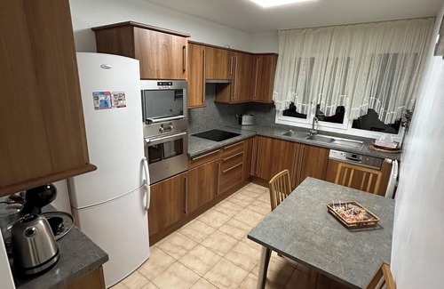 Boissy-Saint-Leger Appartement | Apartment near Paris and Disneyland