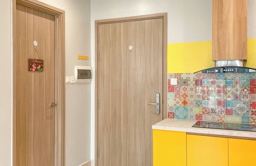 Gia Lam Appartement | Apartment near Artificial Beach, city view