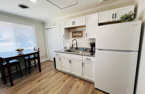 Gary Appartement | Apartment Near Merrillville BP