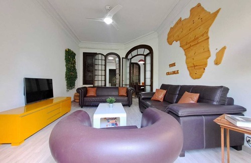 Hostafrancs Appartement | Apartment Near Plaza España ideal for Groups and Families