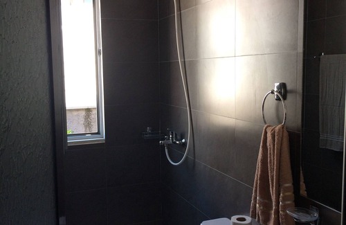 Shengjin Appartement | Apartment near the beach with a beautiful view of the city and sea