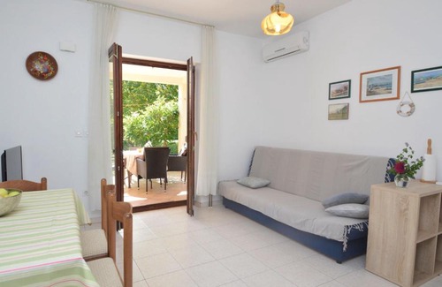 Marceljani Appartement | Apartment Neda by Interhome