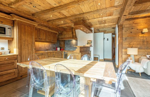 Demi-Quartier Appartement | Appartement Neige Blanche, appartement chic à 2min des pistes
