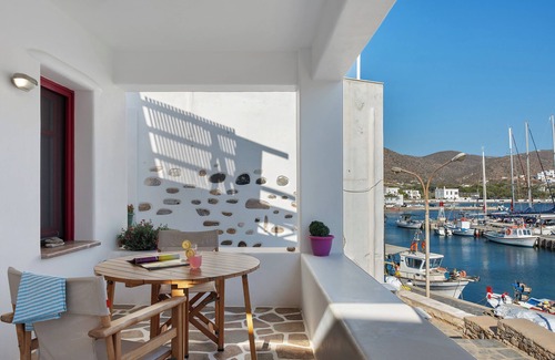 Katapola Appartement | Appartement 'Nicolas House 2' avec vue sur la mer, terrasse privée et climatisation