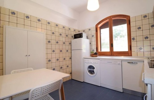Marina di Caronia Appartement | Appartement Nina by Interhome