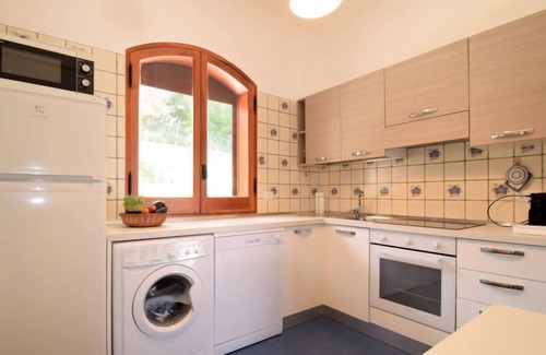 Marina di Caronia Appartement | Appartement Nina by Interhome