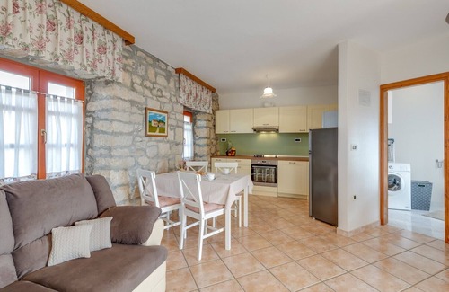 Dracevac Appartement | Apartment Nini with Balcony
