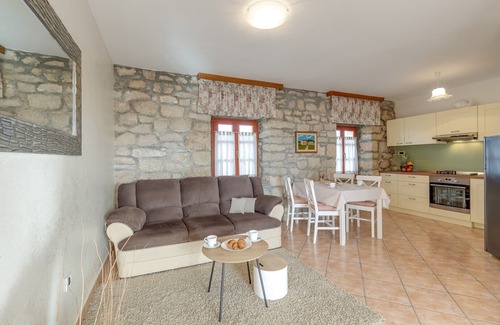 Dracevac Appartement | Apartment Nini with Balcony