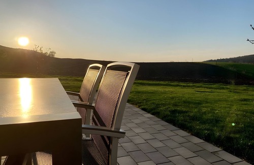 Vaihingen an der Enz Appartement | Appartement 'Nr 2' avec vue sur les montagnes, terrasse partagée et Wi-Fi