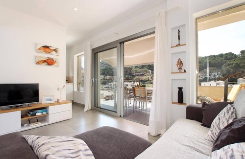 Cala San Vicente Appartement | Appartement 'Nuria' avec terrasse privée, Wi-Fi et climatisation
