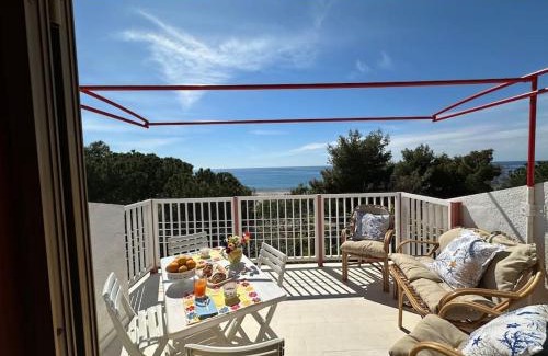 San Lorenzo Appartement | {[Apartment On The Sea +Terrace]} Dan's house