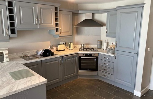 Portstewart Appartement | Apartment-Ocean views available for Summer Let Jul-Aug 2025. GOLF OPEN 13-20 Jul