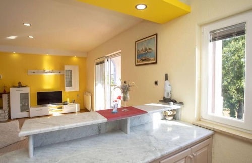 Pican Appartement | Appartement Olivia by Interhome