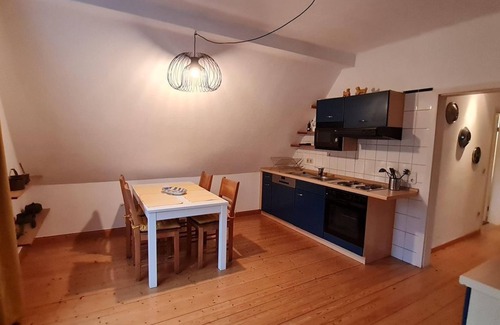 Halbs Appartement | Apartment Ollywood Hills, 1 bedroom, shower, WC, - Ferienwohnungen Ollywood