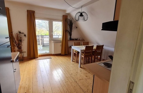 Halbs Appartement | Apartment Ollywood Hills, 1 bedroom, shower, WC, - Ferienwohnungen Ollywood
