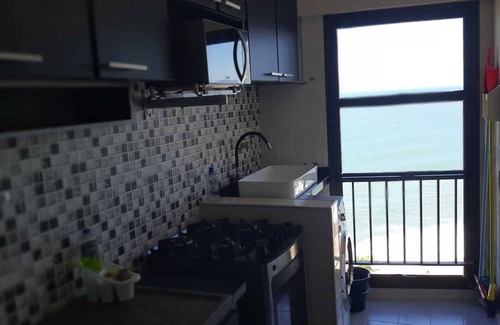 Ipiranga Maison | Apartment on Martim de Sá beach avenue, sea view, foot in the sand