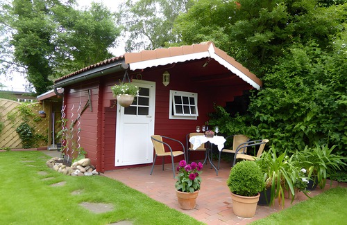 Stickenbuttel Appartement | Apartment 'On the 1st Floor' with Shared Terrace, Shared Garden and Wi-Fi