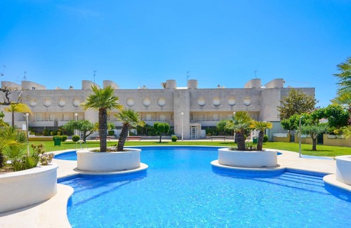 El Roc de Sant Gaieta Appartement | Appartement en bord de mer avec espace commun et piscine
