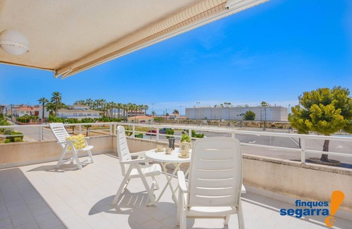 El Roc de Sant Gaieta Appartement | Appartement en bord de mer avec espace commun et piscine