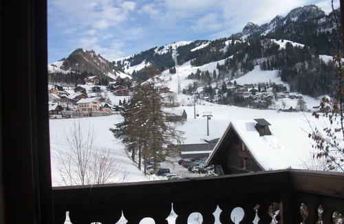 Charmey Chalet De Ski | appartement au premier étage d'un chalet indépendant