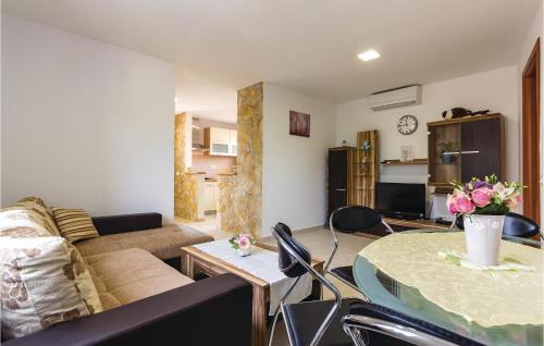 Orbanici Appartement | Apartment Orbanici Orbanici