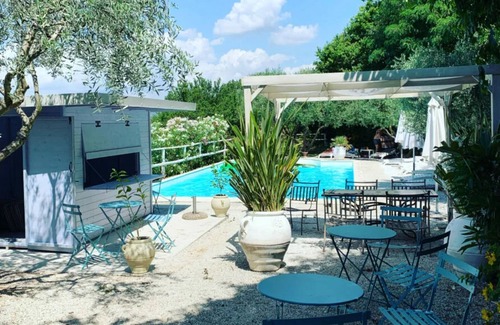 Affi Appartement | Apartment 'Ortensia' with Shared Pool, Shared Garden and Air Conditioning