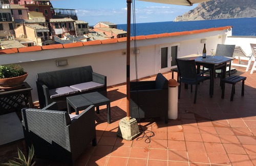 Vernazza Appartement | Appartement avec vue sur la magnifique Piazza Marconi de Vernazza