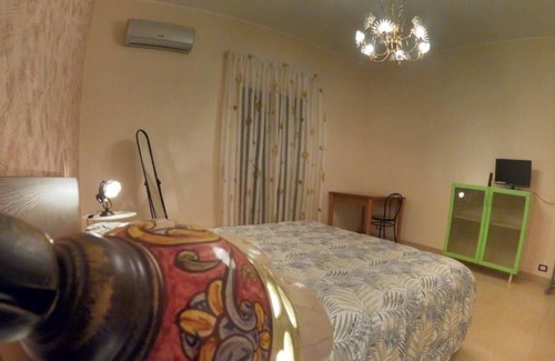 Biancavilla Appartement | Apartment overlooking Mount Etna. a few kilometers from Catania