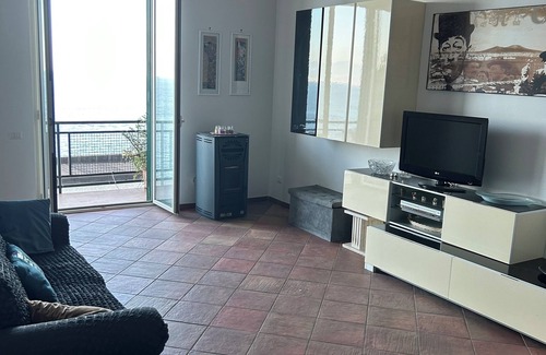 Posillipo Maison | Apartment overlooking the entire Gulf of Naples.