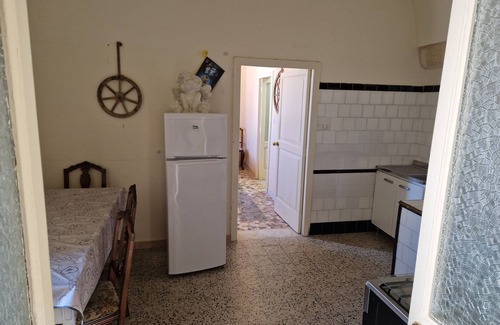 San Donato di Lecce Appartement | Appartement 'Palazzo Costantini - Gerbera' avec terrasse partagée, Wi-Fi et climatisation