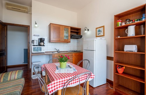 Azzano d'Asti Appartement | Apartment Paolo by Interhome
