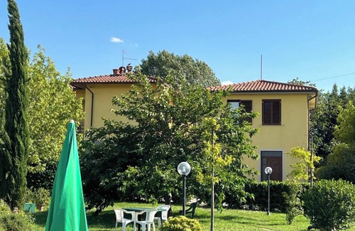 Cortona Maison | Appartement "Papà Giuseppe La Colombaia" avec piscine partagée et Wi-Fi