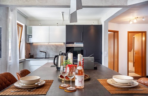 Bad Wurzach Appartement | Apartment 'Penthouse Müller' with Balcony and Wi-Fi