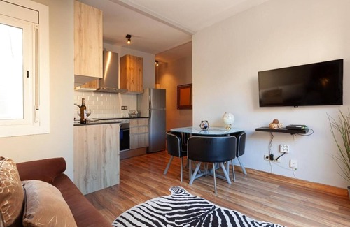 El Guinardo Appartement | Appartement 'Penthouse Girasol' avec terrasse privée, Wi-Fi et climatisation.