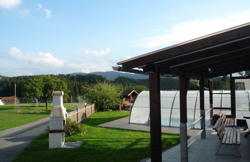 Viechtach Appartement | Apartment Penzkofer Hirschenstein south-facing slope with pool