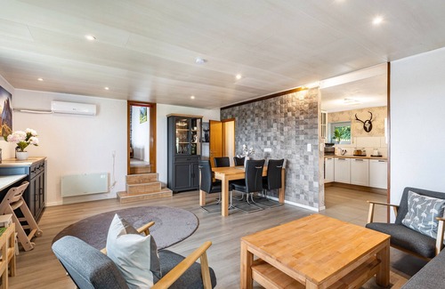 Duedinghausen Appartement | Appartement "Perle Am Pön" avec vue sur les montagnes, terrasse privée et Wi-Fi